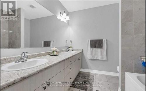 85 Mcmichael Avenue, Vaughan, ON - Indoor Photo Showing Bathroom