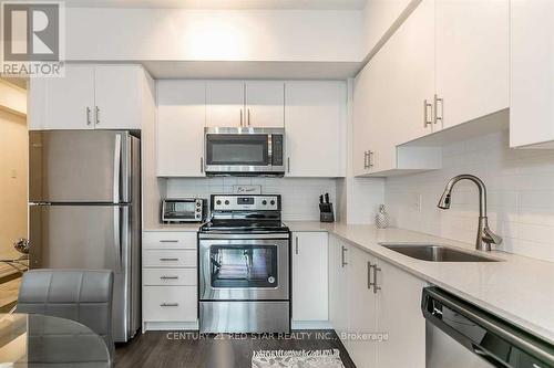 2311-B - 3700 Highway 7 Road, Vaughan, ON - Indoor Photo Showing Kitchen With Upgraded Kitchen