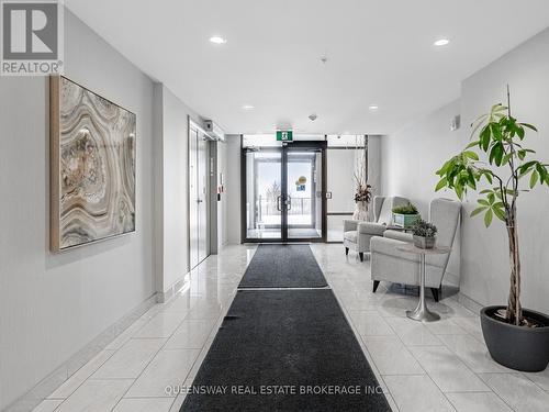 217 - 35 Southshore Crescent, Hamilton, ON - Indoor Photo Showing Other Room