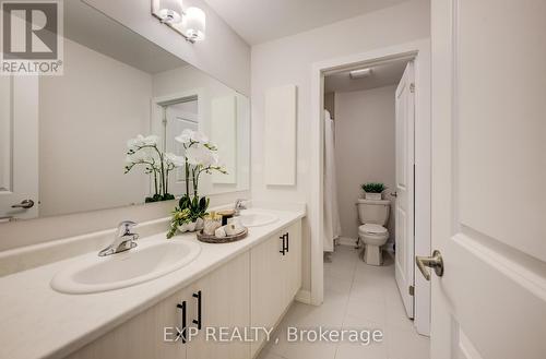 55 Tulip Crescent, Norfolk, ON - Indoor Photo Showing Bathroom