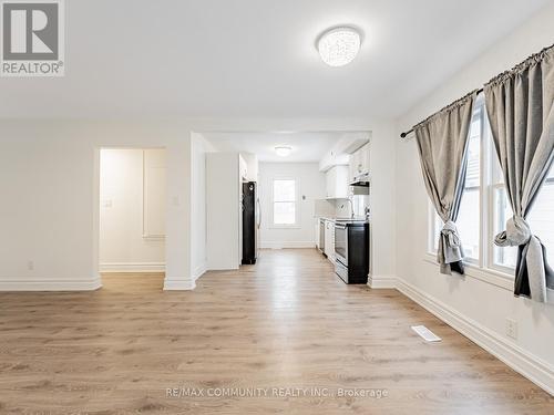 80 Livingston Avenue, Grimsby, ON - Indoor Photo Showing Other Room