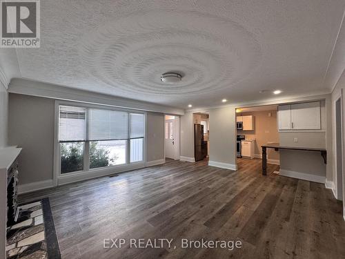 324 West 5Th Street, Hamilton, ON - Indoor Photo Showing Other Room