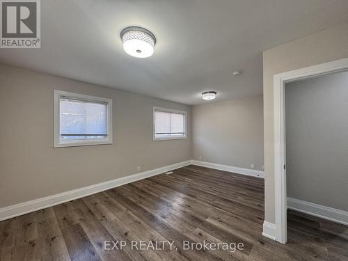 324 West 5Th Street, Hamilton, ON - Indoor Photo Showing Other Room