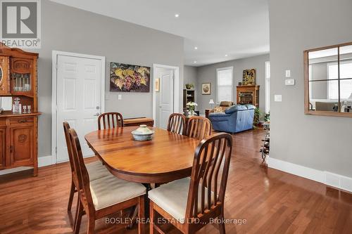 Th 3 - 481 Victoria Street, Niagara-On-The-Lake (Town), ON - Indoor Photo Showing Dining Room