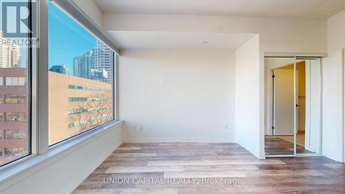 715 - 75 Canterbury Place, Toronto, ON - Indoor Photo Showing Other Room