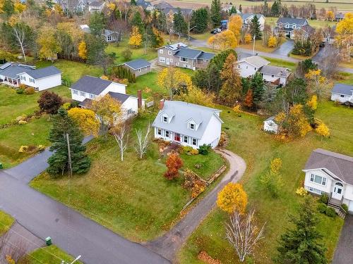 14 Saint Catherines Avenue, Stratford, PE 