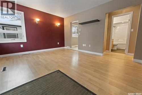 1535 2Nd Avenue N, Saskatoon, SK - Indoor Photo Showing Other Room