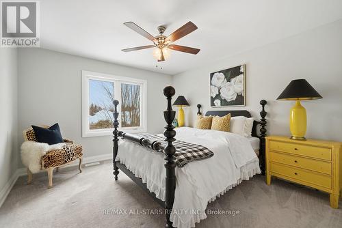 579 Victoria Street, Scugog (Port Perry), ON - Indoor Photo Showing Bedroom