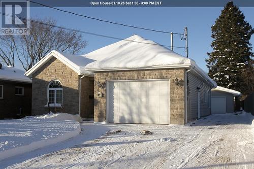 481 Lake ST  Sault Ste. Marie, ON P6B 3L4