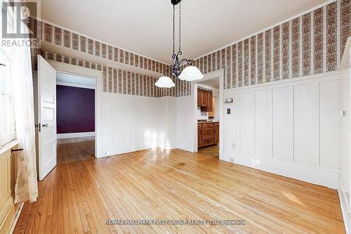 481 Simcoe Street N, Oshawa, ON - Indoor Photo Showing Other Room