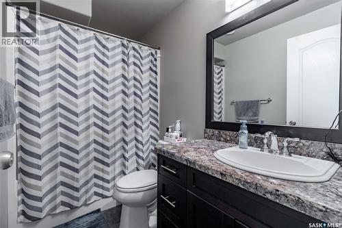 3969 Sandhill Crescent, Regina, SK - Indoor Photo Showing Bathroom