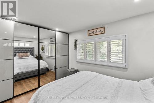 1551 Gill Road, Springwater, ON - Indoor Photo Showing Bedroom