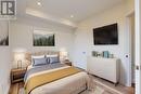#5 - 254 Armadale Avenue, Toronto, ON  - Indoor Photo Showing Bedroom 