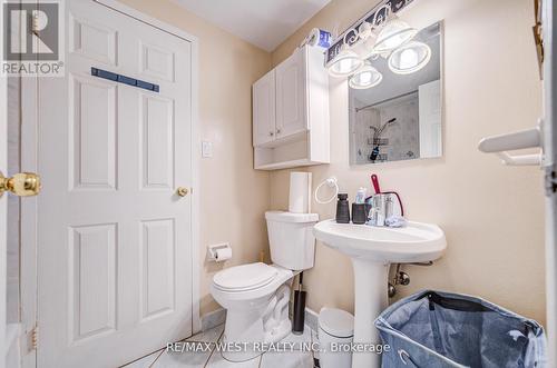 104 - 101 Queen Street S, Hamilton, ON - Indoor Photo Showing Bathroom