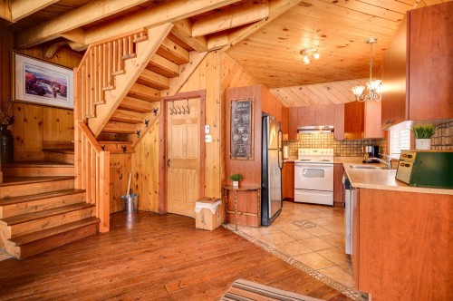 Kitchen - 6884 Rue De La Rivière, Val-Morin, QC - Indoor Photo Showing Kitchen