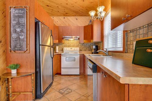 Kitchen - 6884 Rue De La Rivière, Val-Morin, QC - Indoor Photo Showing Kitchen