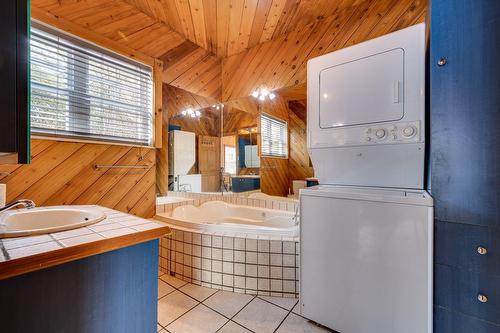 Salle de bains - 6884 Rue De La Rivière, Val-Morin, QC - Indoor