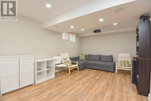 21 - 45 Seabreeze Crescent, Hamilton, ON - Indoor Photo Showing Other Room