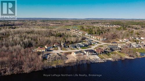 33 Alexandra Court, Callander, ON 