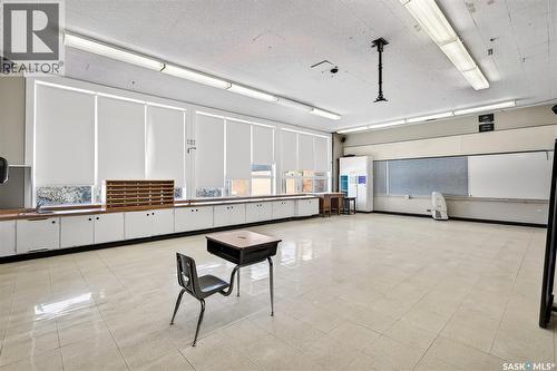 1100 Currie Crescent, Moose Jaw, SK 