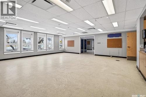 1100 Currie Crescent, Moose Jaw, SK 