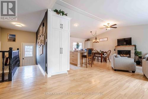 4239 County Rd 11 Road, South Stormont, ON - Indoor With Fireplace