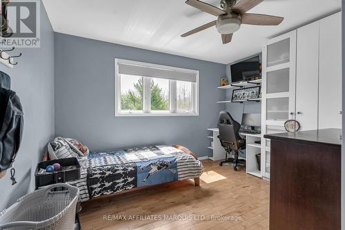 4239 County Rd 11 Road, South Stormont, ON - Indoor Photo Showing Bedroom