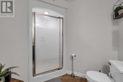 4239 County Rd 11 Road, South Stormont, ON - Indoor Photo Showing Bathroom
