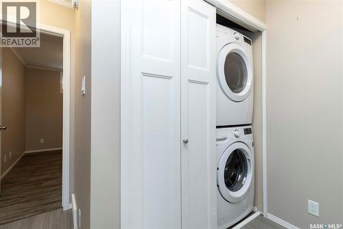 115 115 Dalgleish Link, Saskatoon, SK - Indoor Photo Showing Laundry Room