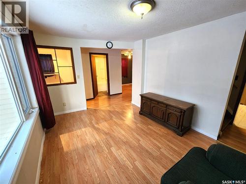 508 1St Avenue E, Lampman, SK - Indoor Photo Showing Other Room
