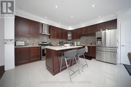 43 Swanton Road, Brampton, ON - Indoor Photo Showing Kitchen With Stainless Steel Kitchen With Upgraded Kitchen