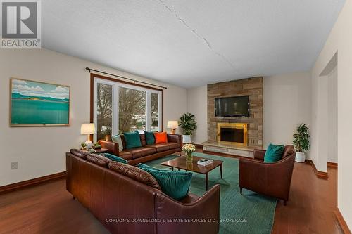 873 Danbury Road, Kingston (South Of Taylor-Kidd Blvd), ON - Indoor Photo Showing Living Room With Fireplace
