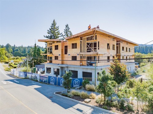 9-7181 Lantzville Rd, Lantzville, BC - Outdoor