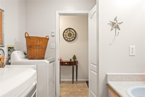 67-941 Malone Rd, Ladysmith, BC 