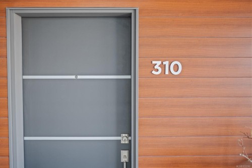 310-91 Chapel St, Nanaimo, BC - Outdoor With Exterior