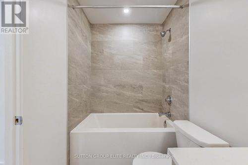 3506 - 395 Square One Drive, Mississauga, ON - Indoor Photo Showing Bathroom