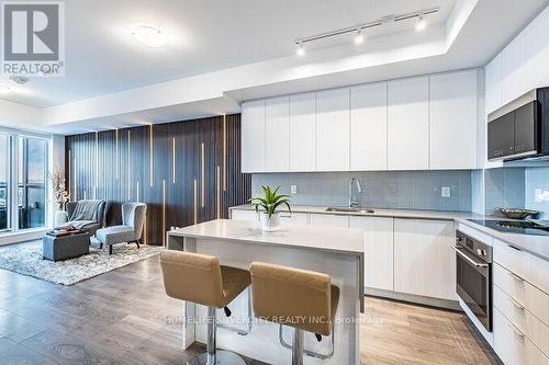 709 - 2481 Taunton Road, Oakville, ON - Indoor Photo Showing Kitchen With Stainless Steel Kitchen With Upgraded Kitchen