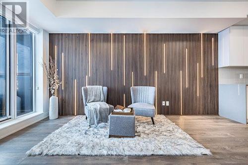 709 - 2481 Taunton Road, Oakville, ON - Indoor