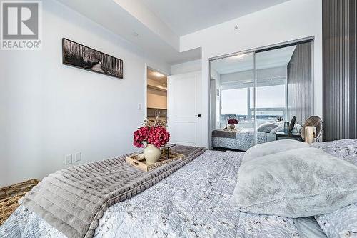 709 - 2481 Taunton Road, Oakville, ON - Indoor Photo Showing Bedroom