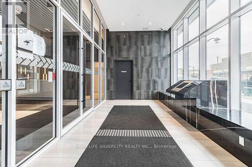 709 - 2481 Taunton Road, Oakville, ON - Indoor Photo Showing Other Room