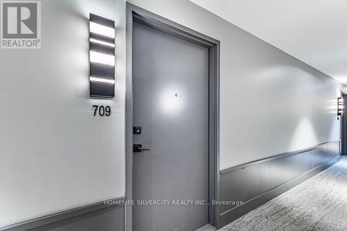 709 - 2481 Taunton Road, Oakville, ON - Indoor Photo Showing Other Room