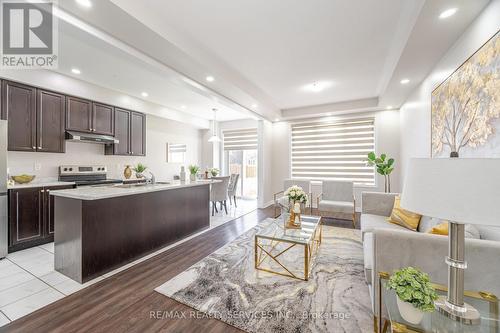 27 Phyllis Drive, Caledon, ON - Indoor