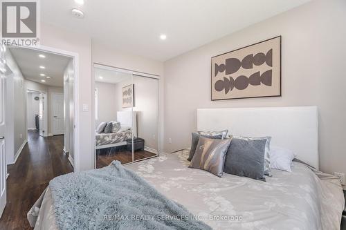 27 Phyllis Drive, Caledon, ON - Indoor Photo Showing Bedroom