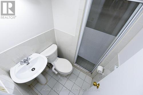 7267 Topping Road, Mississauga, ON - Indoor Photo Showing Bathroom