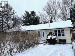 4511 Beaver Avenue  Hanmer, ON P3P 1C3