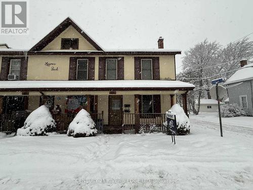 12 Pearl Street E, Brockville, ON - Outdoor