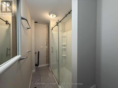 12 Pearl Street E, Brockville, ON - Indoor Photo Showing Bathroom