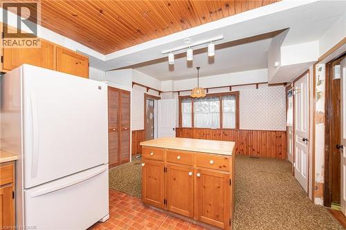 28 Queen Street, Innisfil, ON - Indoor