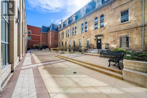 1901 - 105 George Street, Toronto, ON - Outdoor With Exterior