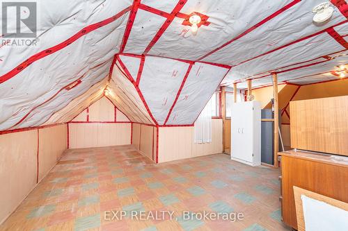 28 Queen Street, Innisfil, ON - Indoor Photo Showing Other Room